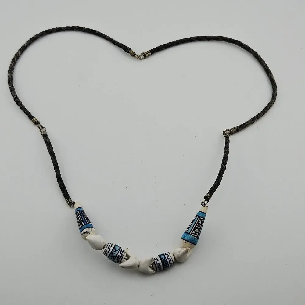 Vintage Painted Bead Shell Necklace On Woven Cord Black White Islander Surfer